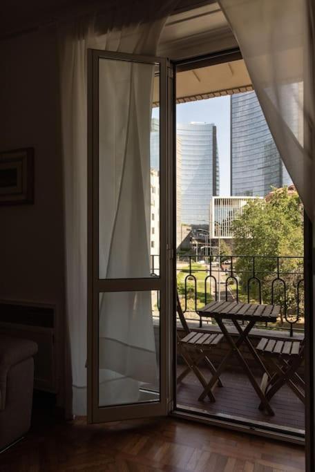 Youhosty - De Cristoforis12 Bis Appartement